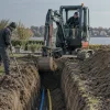 Leitungsgraben mit Minibagger ausheben: Breite, Tiefe und Aushub richtig planen | Ziel Baumaschinen