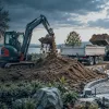 Maschinenkombination für Garten- und Landschaftsbau: weniger Wege, klarer Ablauf | Ziel Baumaschinen