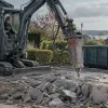 Minibagger mit Stemmhammer mieten: Abbrucharbeiten richtig planen | Ziel Baumaschinen